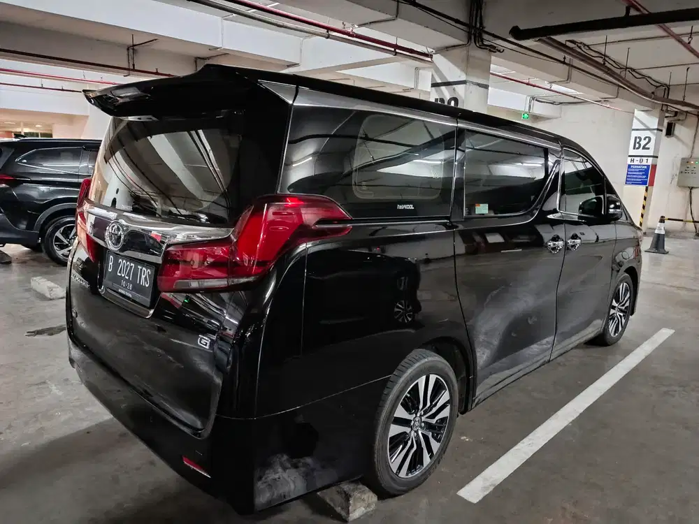 Toyota Alphard 2021 Bensin