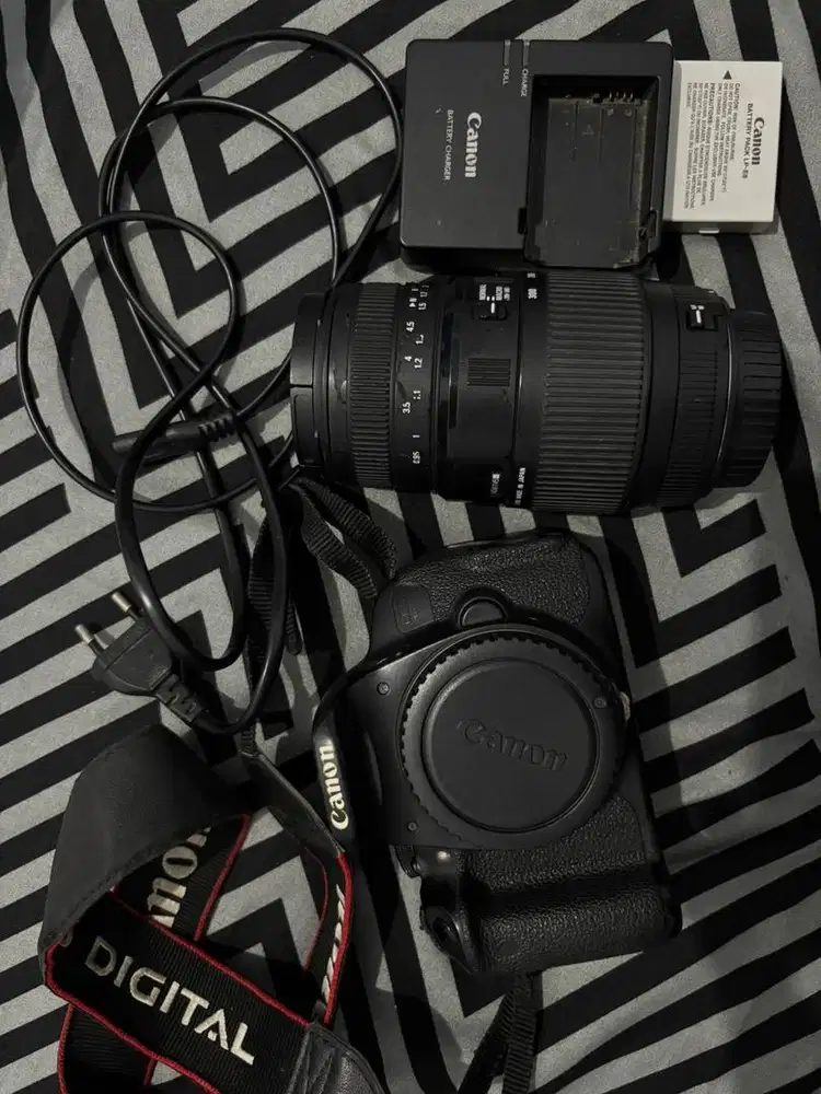 Cannon 700d + lensa tele sigma 70-300mm