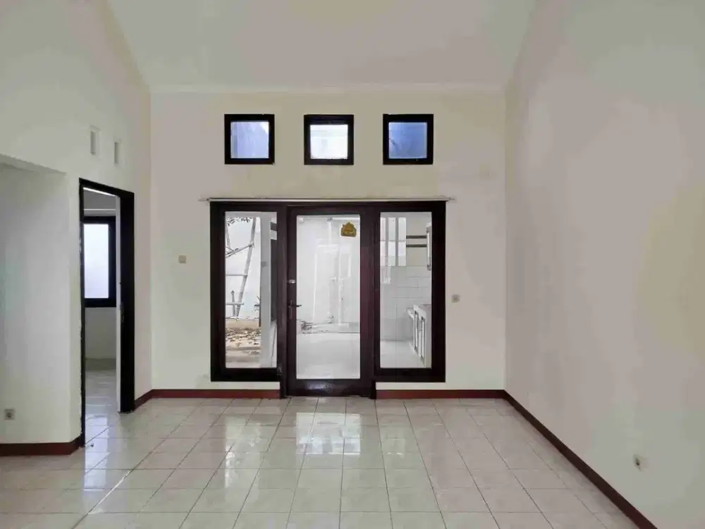 SEWA RUMAH MURAH KOTA BARU PARAHYANGAN (FH-LN)