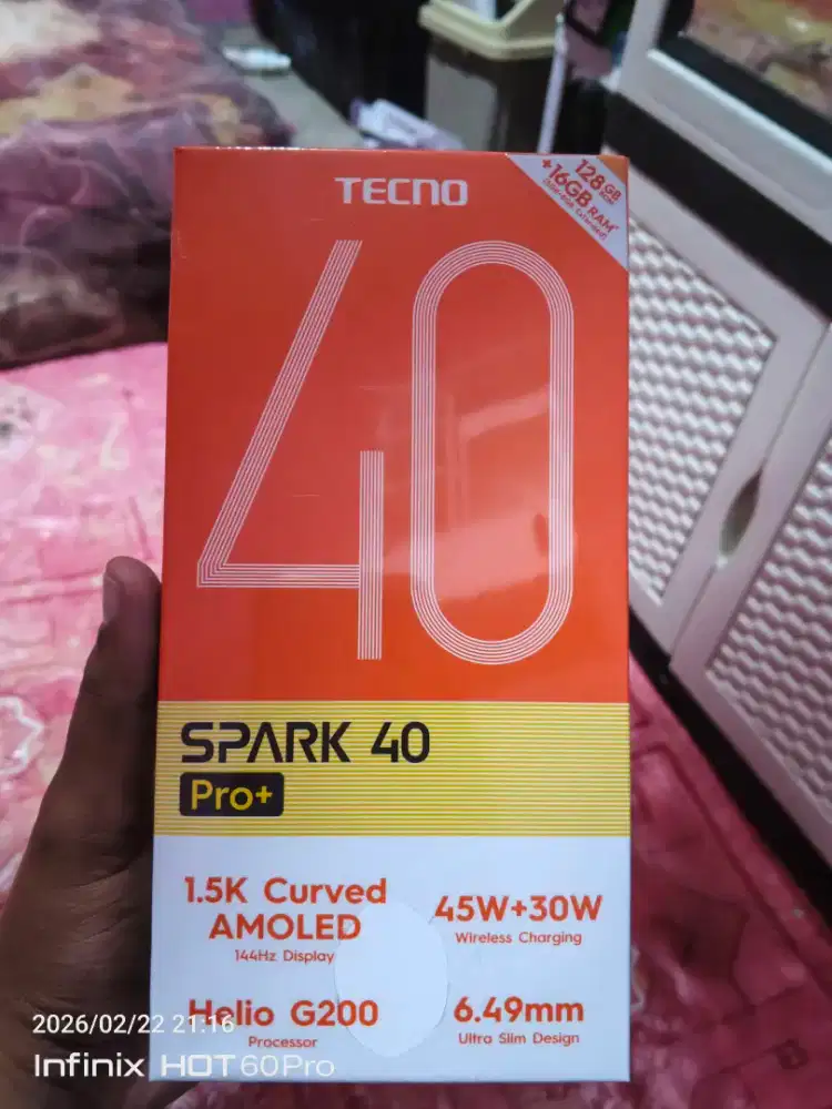 Tecno spark 40pro plus ram 8/128 segel