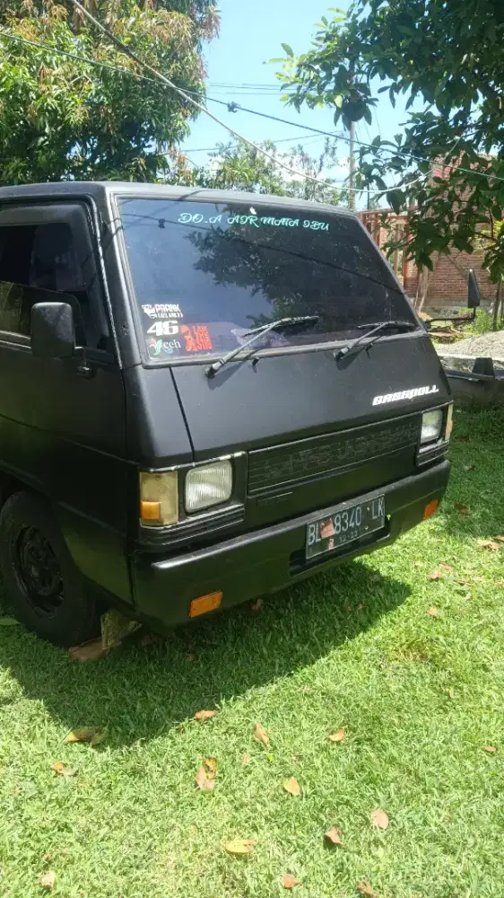 Jual mobil Mitsubishi l300