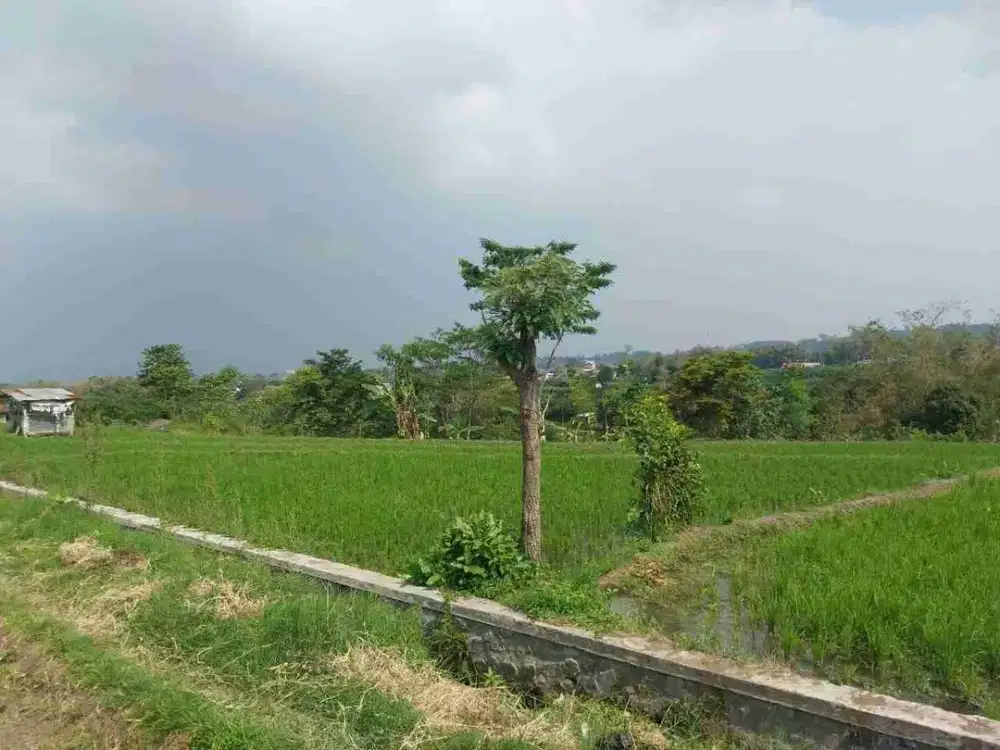 Tanah Dekat Kantor DPRD dan POLRES Kota Batu