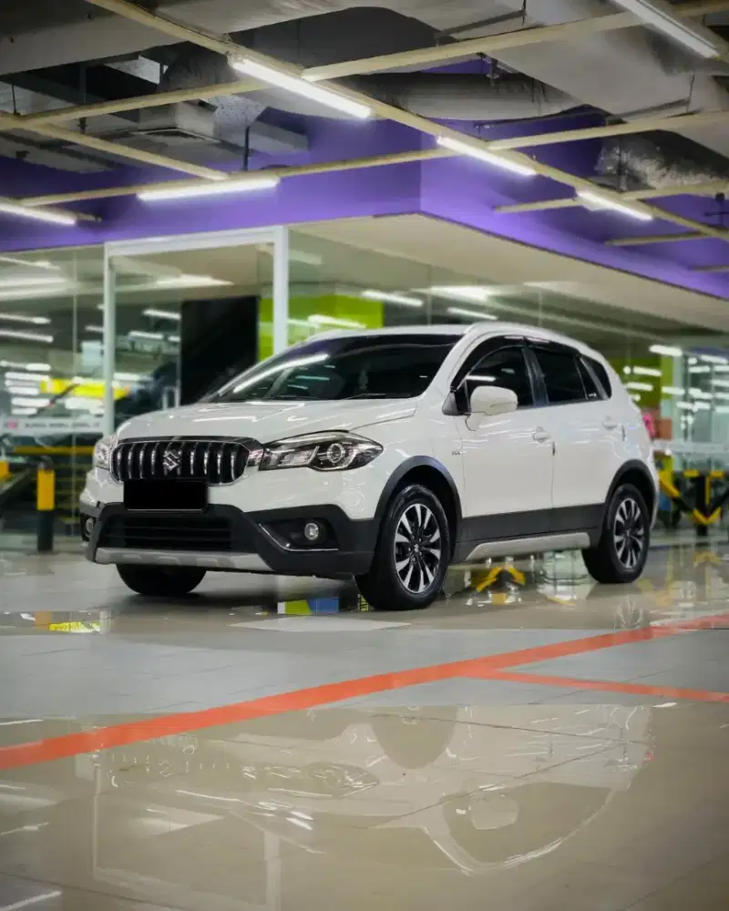 ‼️LOW KM‼️SUZUKI SX4-CROSS AT, MOBIL SANGAT TERAWAT & SIAP PAKAI.