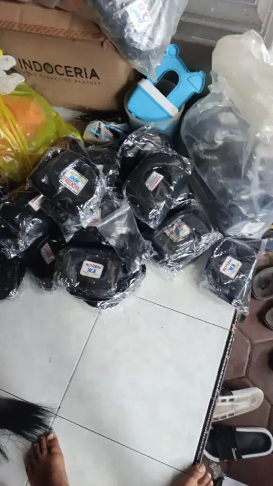 Lowongan art.admin online.penjahit wanita