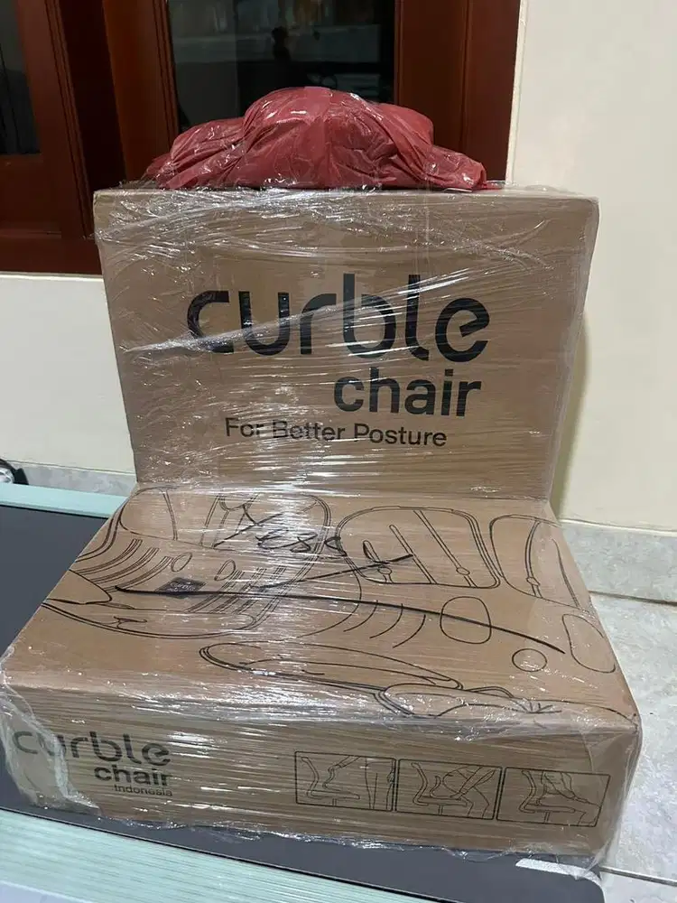 Curble Chair (original new)