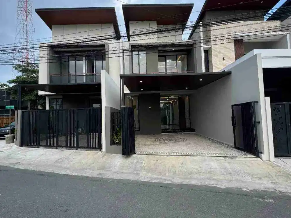 Rumah 2 Lantai Model Kontemporer Modern Di Jalan Kaliurang Km 13