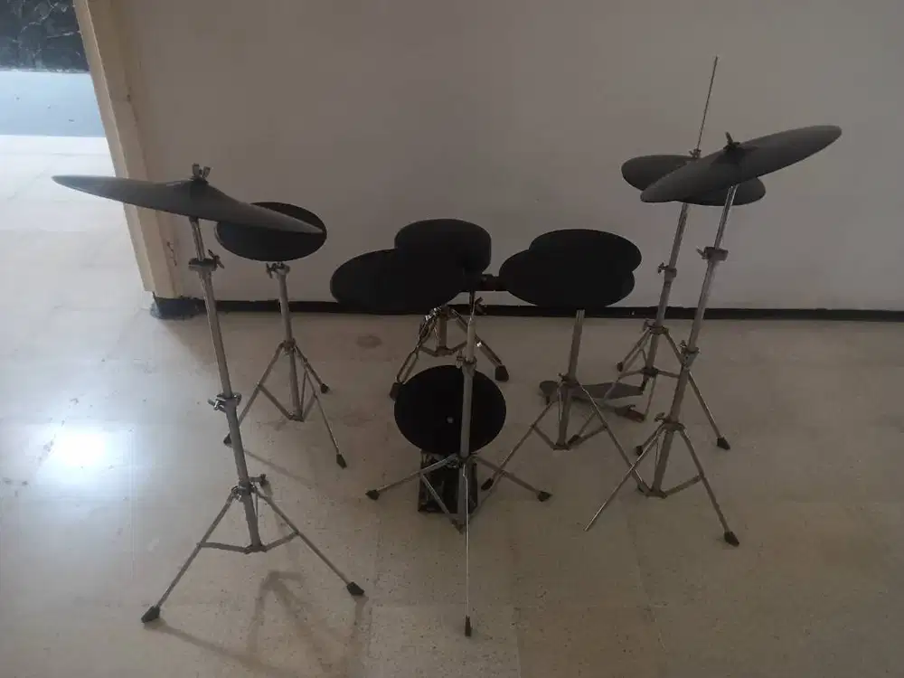 Drum Pad unt Latihan Merk Lazer, Lengkap Semua, Mulus, di Pejaten