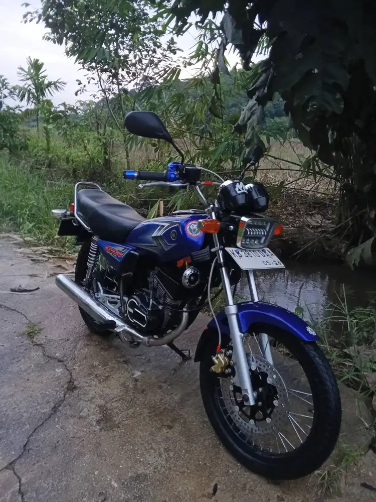 Di jual king tahun 2004