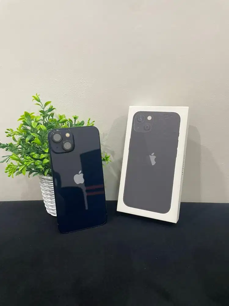 IPhone 13 128GB Midnight mulus Fullset BH 100% Sinyal Permanent