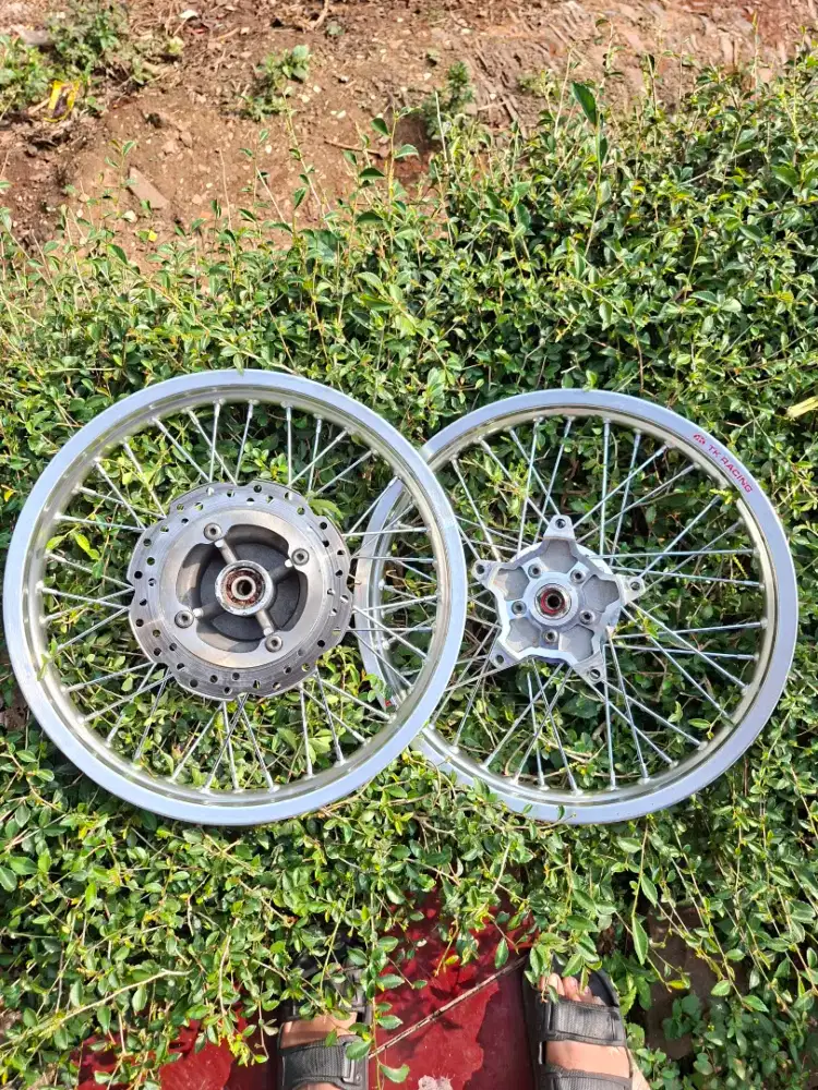 Vleg TK RACING CB150R/CBR150R