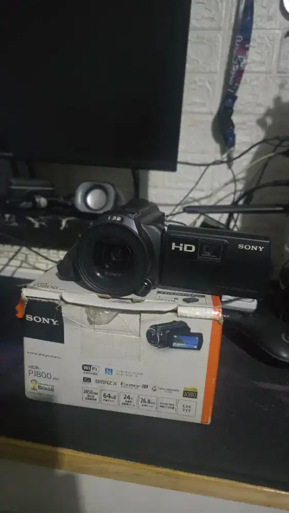 Sony HDR PJ800 PJ810