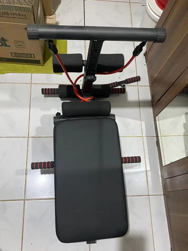 Jual alat Gym untuk sit up,otot,perut.