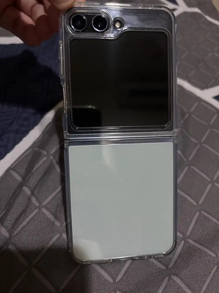 Samsung z flip 5 green 256GB