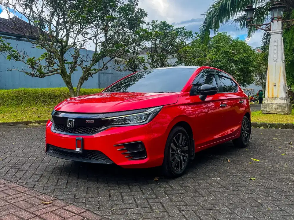 2022 PMK 2024 Honda City Hatchback RS 1.5 CVT KM 8 Ribu Perak