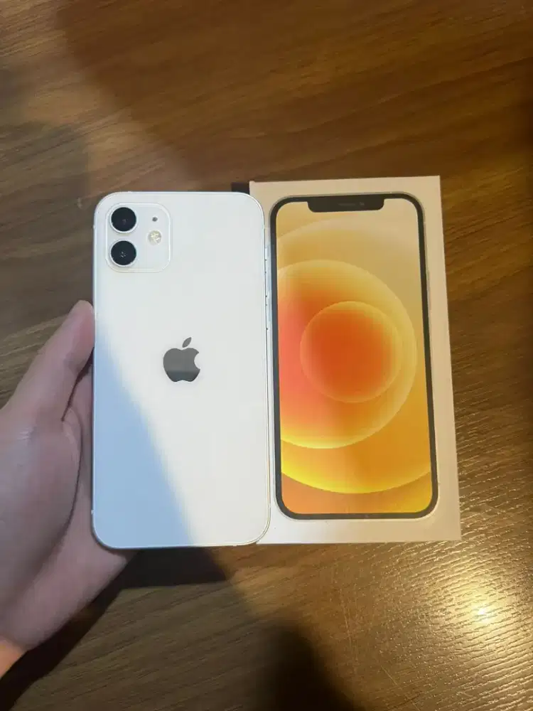 Iphone 12 64GB White, Mulus Like New - Siap Pakai Langsung