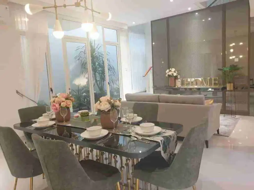 Dijual Rumah Pakuwon City Surabaya Timur