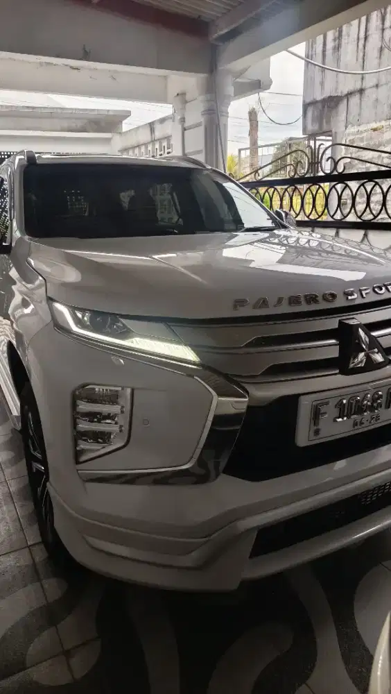 Mitsubishi Pajero Sport Dakar 2023