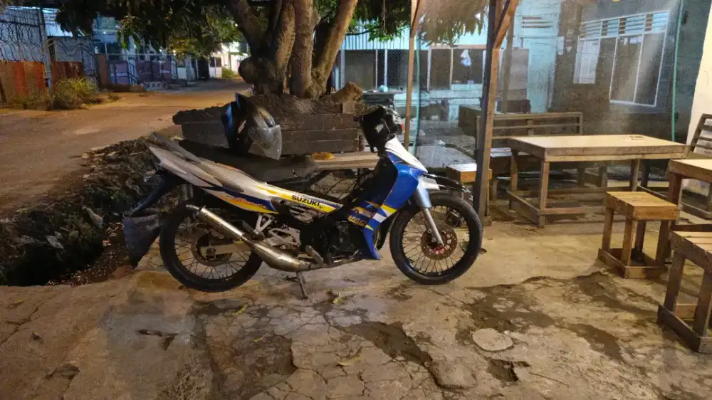 Suzuki satria 2 tak