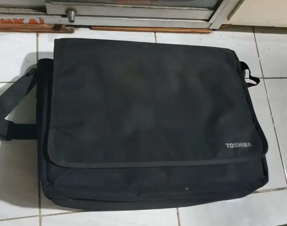 Tas laptop/proyektor Toshiba original