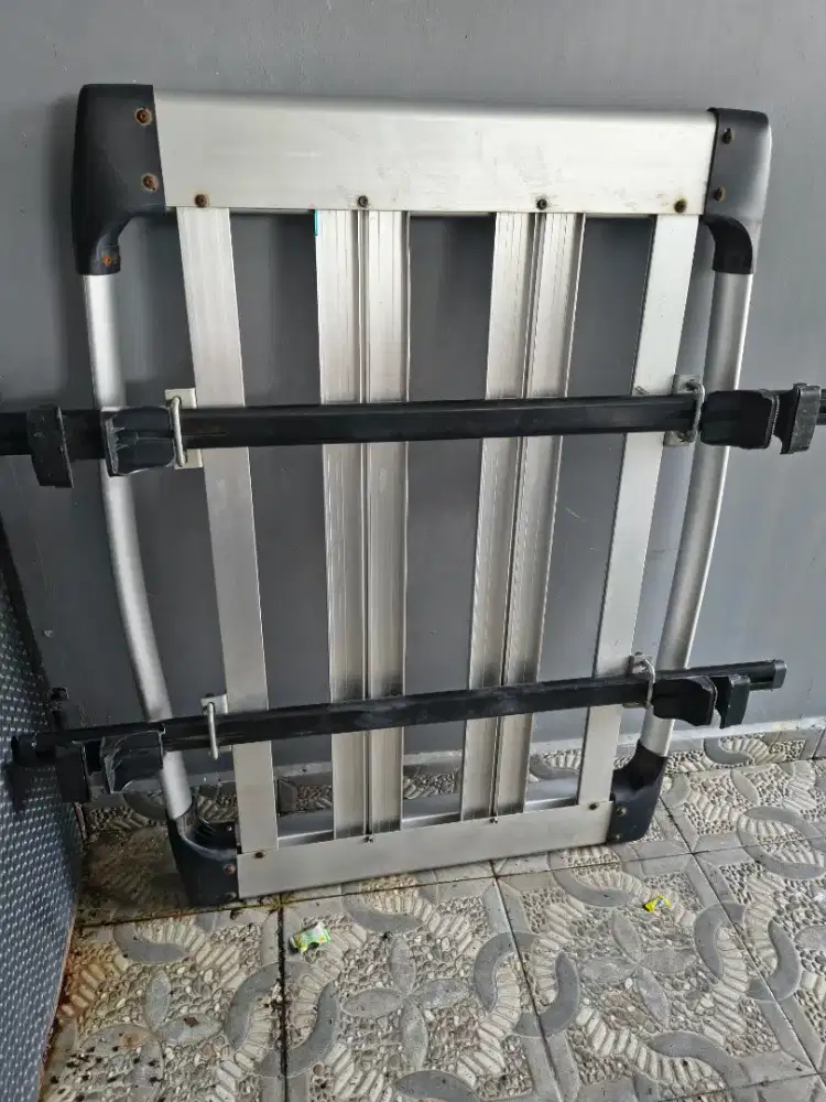 rak mobil utk bawa barang