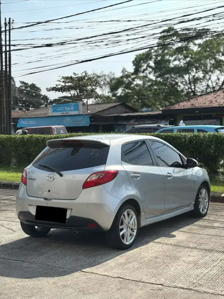 Mazda 2 R 2013 Matic Facelift
