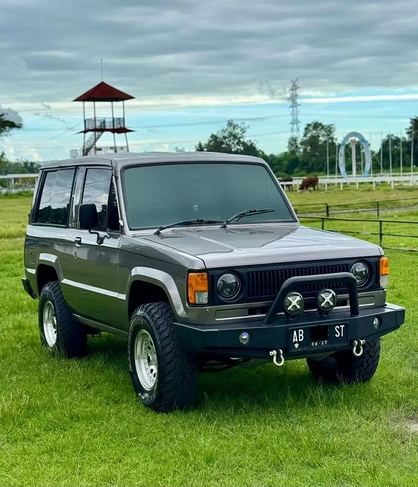 Chevrolet trooper 4x4 full restorasi istimewa