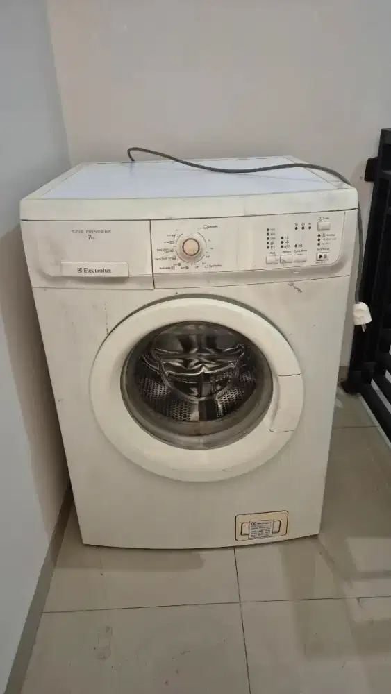 Electrolux EWF 8576 Mesin Cuci