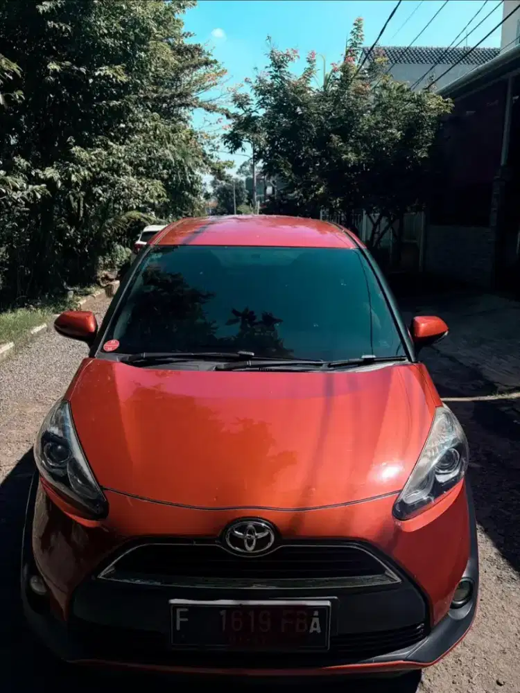 Toyota Sienta, 2016 Matic, tipe V, 1500 cc, Orange