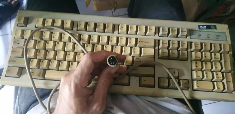 Keyboard Komputer 5 pin Colokan Besar