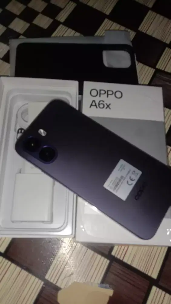 oppo a6x 99% mulus