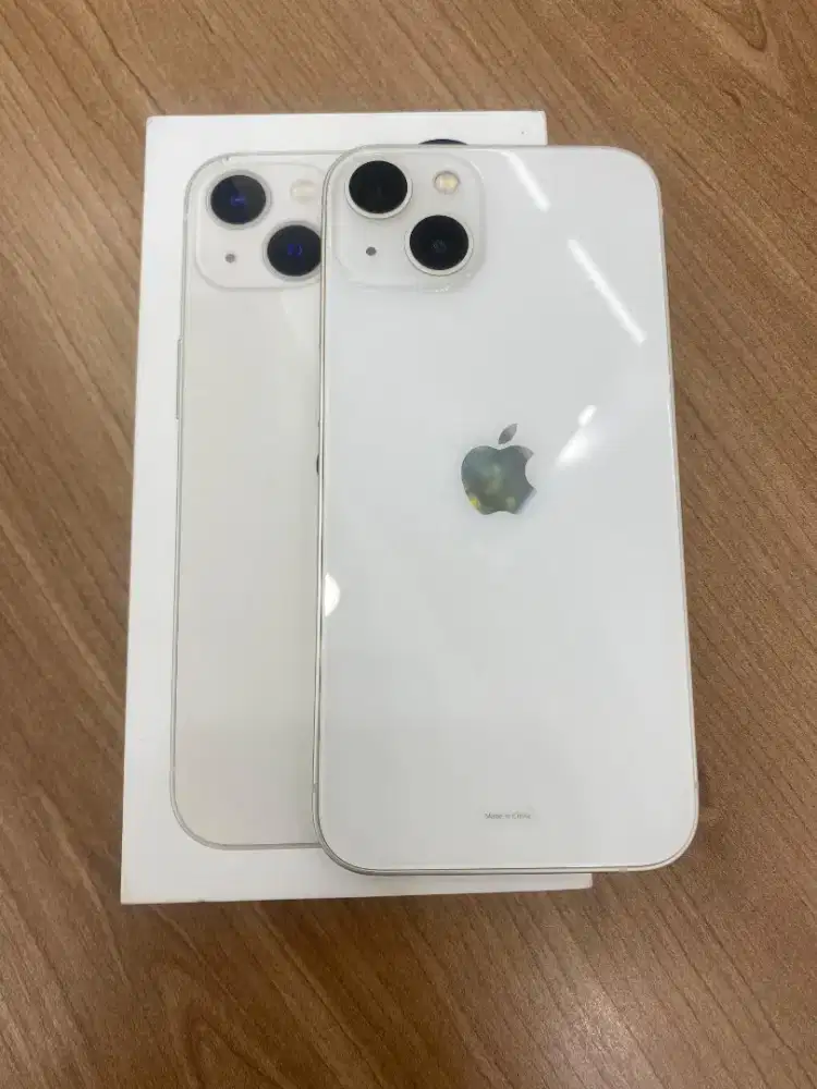 Iohone 13 128gb white garansi on ibox