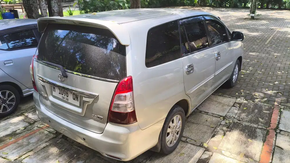 Toyota Kijang Innova 2012 Diesel