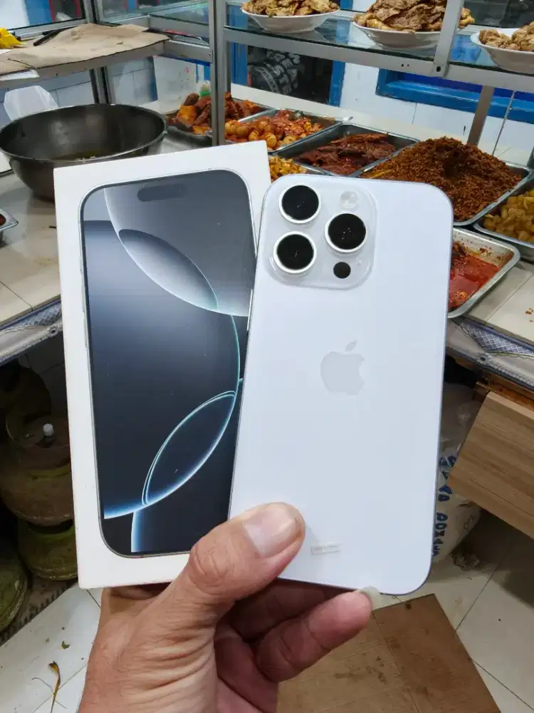 iPhone 16 Pro 128gb IBoox