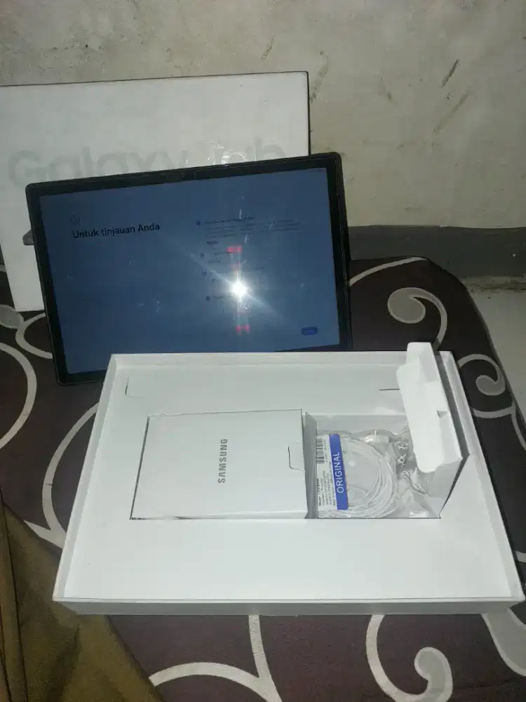 Samsung tab a8 2022 4/128 LTE