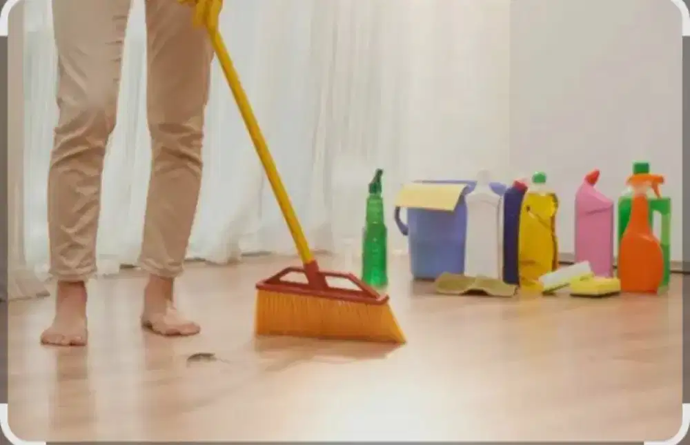 Dibutuhkan ART -asisten rumah tangga diutamakan bisa tinggal