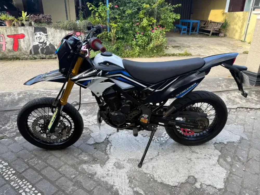 Kawasaki KLX DTracker THN 2018 plat KH kalteng