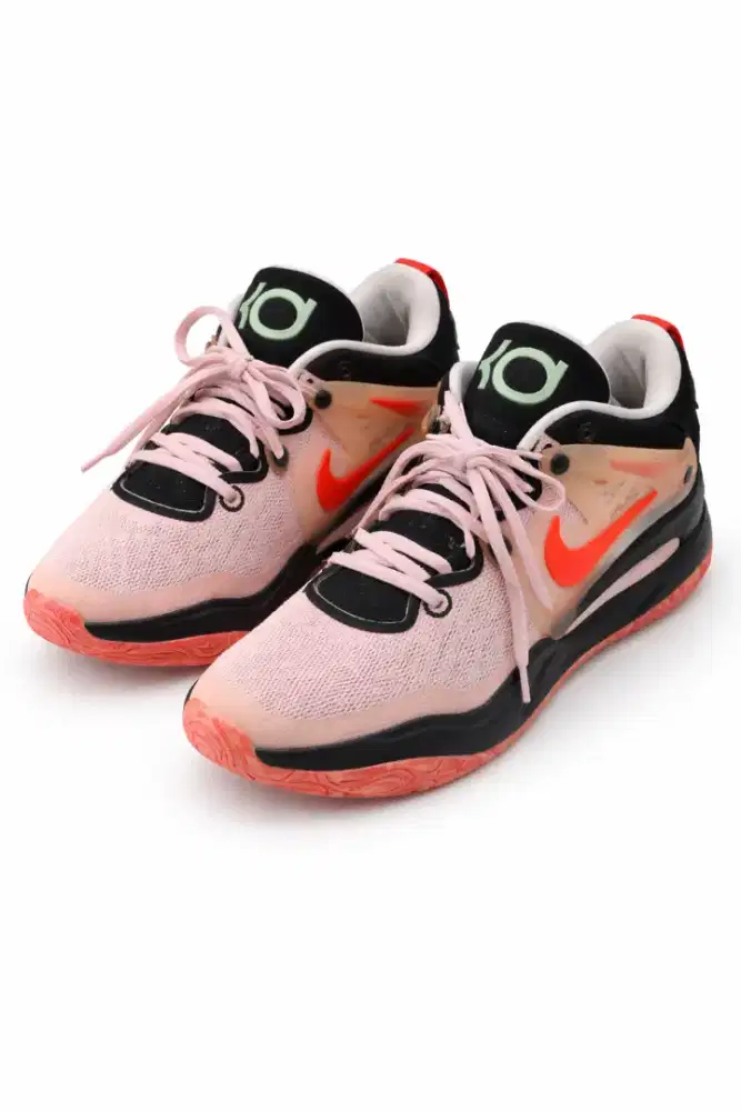 Sepatu Basket KD