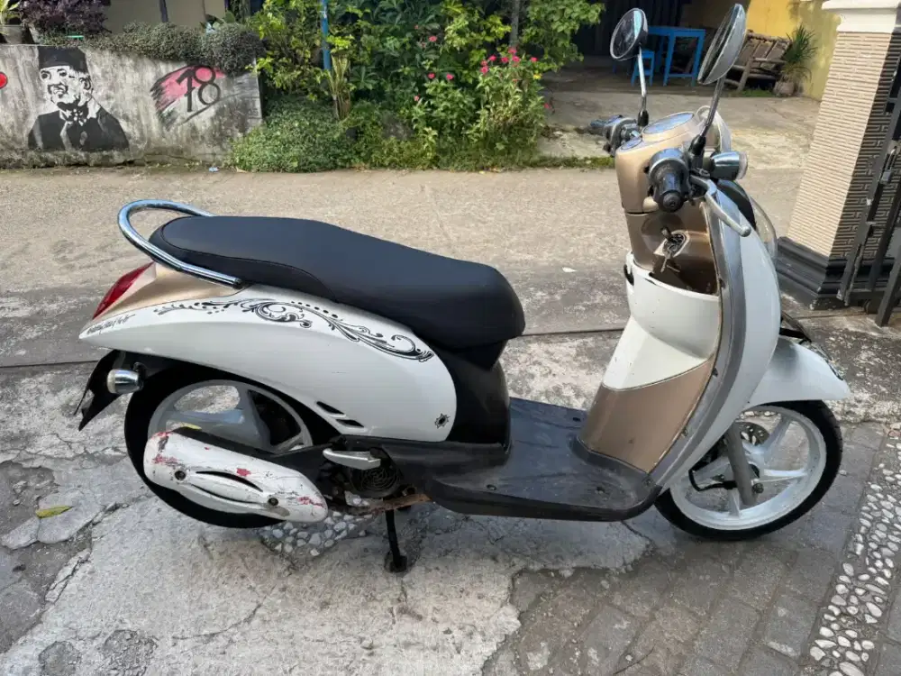 Honda Scoopy THN 2010 plat B Jakarta