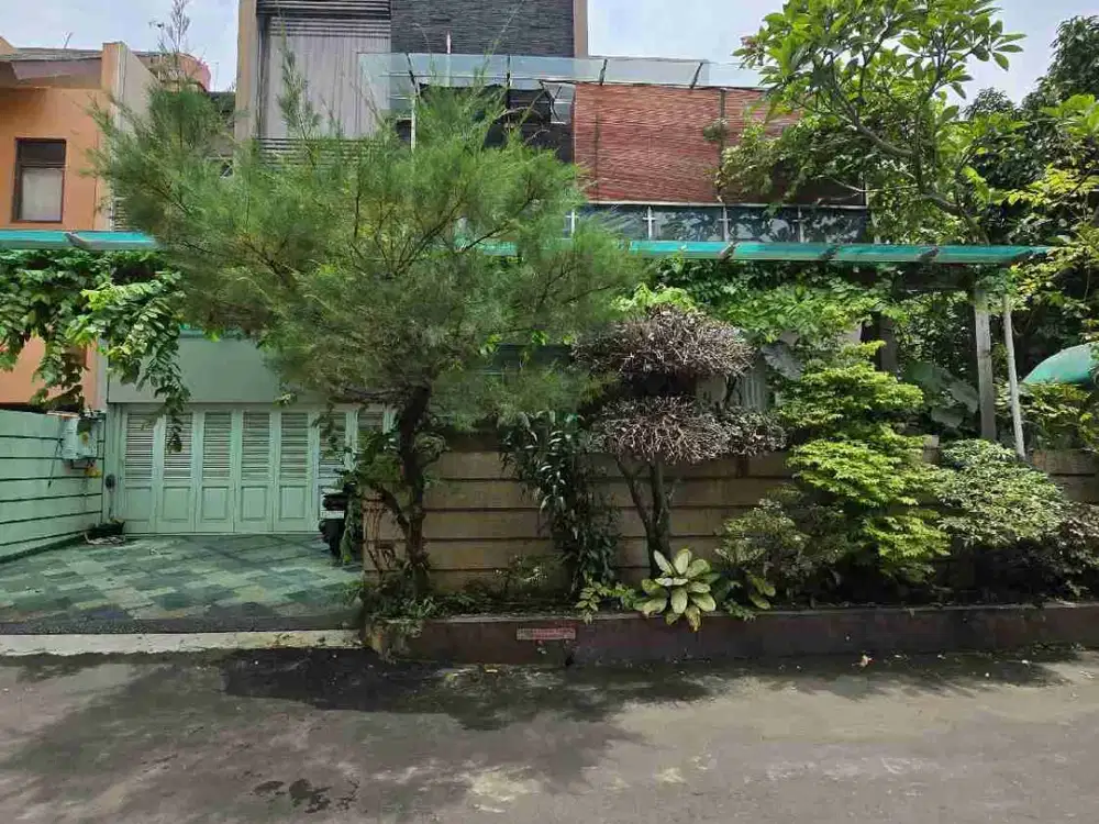 Rumah dalam cluster di Billymoon Pondok Kelapa Jaktim