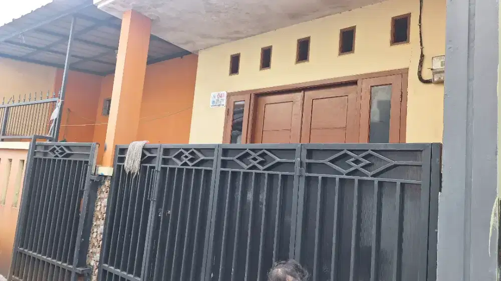 Dikontrakan rumah pondok kacang barat