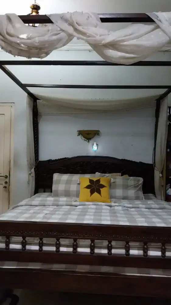 Dipan tidur jati ulir diobral