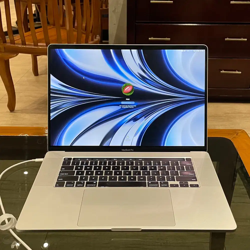 MACBOOK PRO 2019 TOUCHBAR 16 INCH SSD 512GB RAM 16GB INTEL CORE i7