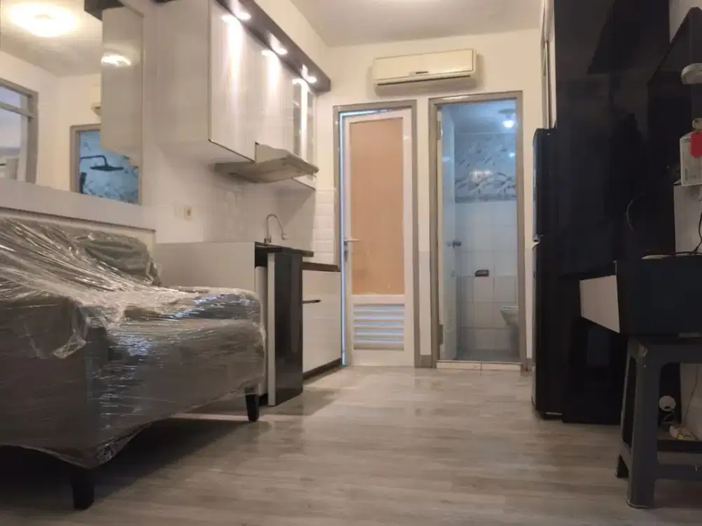 Jual Apartemen Gading Nias -Tower Bugenvile, 2 BR, Furnished, Sertifikat, Bagus