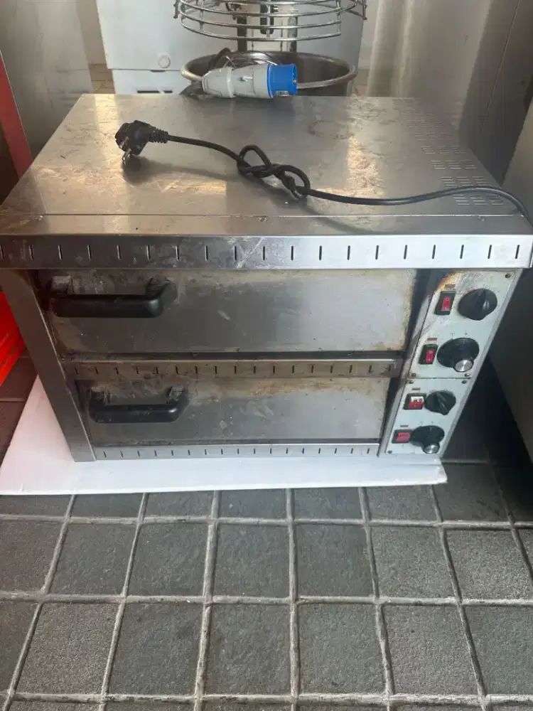 Pizza Oven Strombolli 2 deck Bekas
