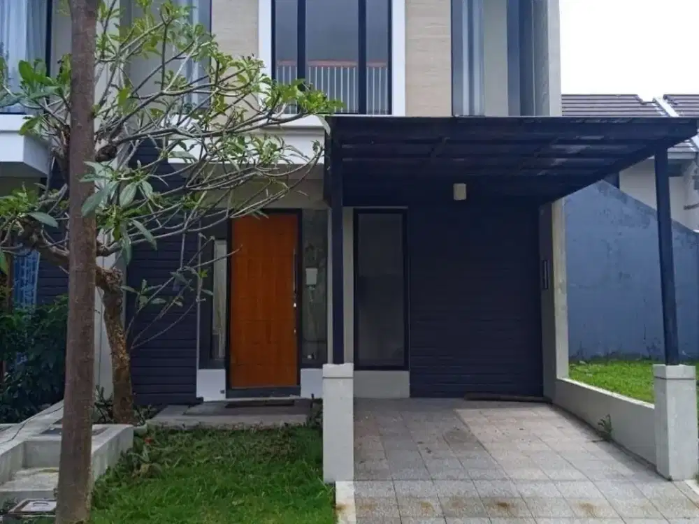 Disewakan Rumah Cantik 2 Lantai di Northwest
