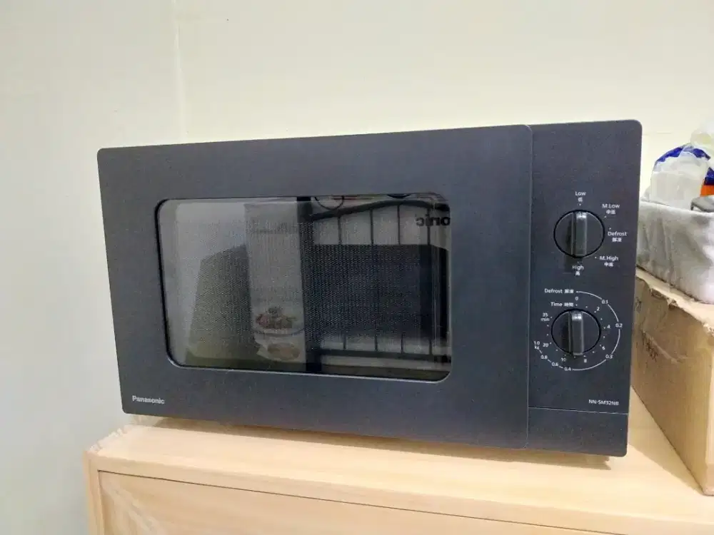 Panasonic Microwave Oven NN-SM32NB