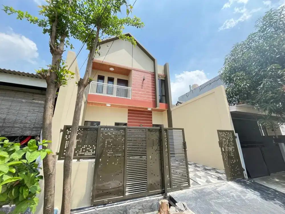 JUAL RUMAH 2 LANTAI DEKAT PINTU TOL DI PERUMAHAN BEKASI TIMUR REGENCY, MUSTIKAJAYA