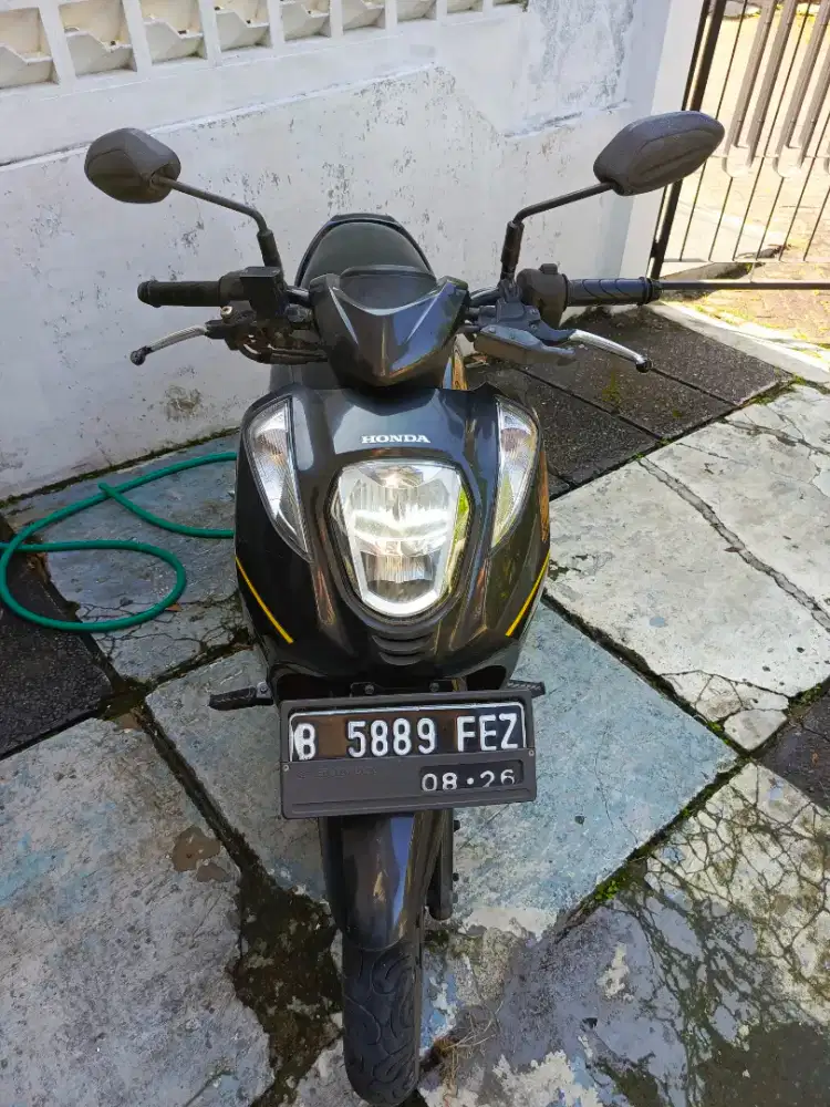 Jual motor kesayangan genio cbs 2019