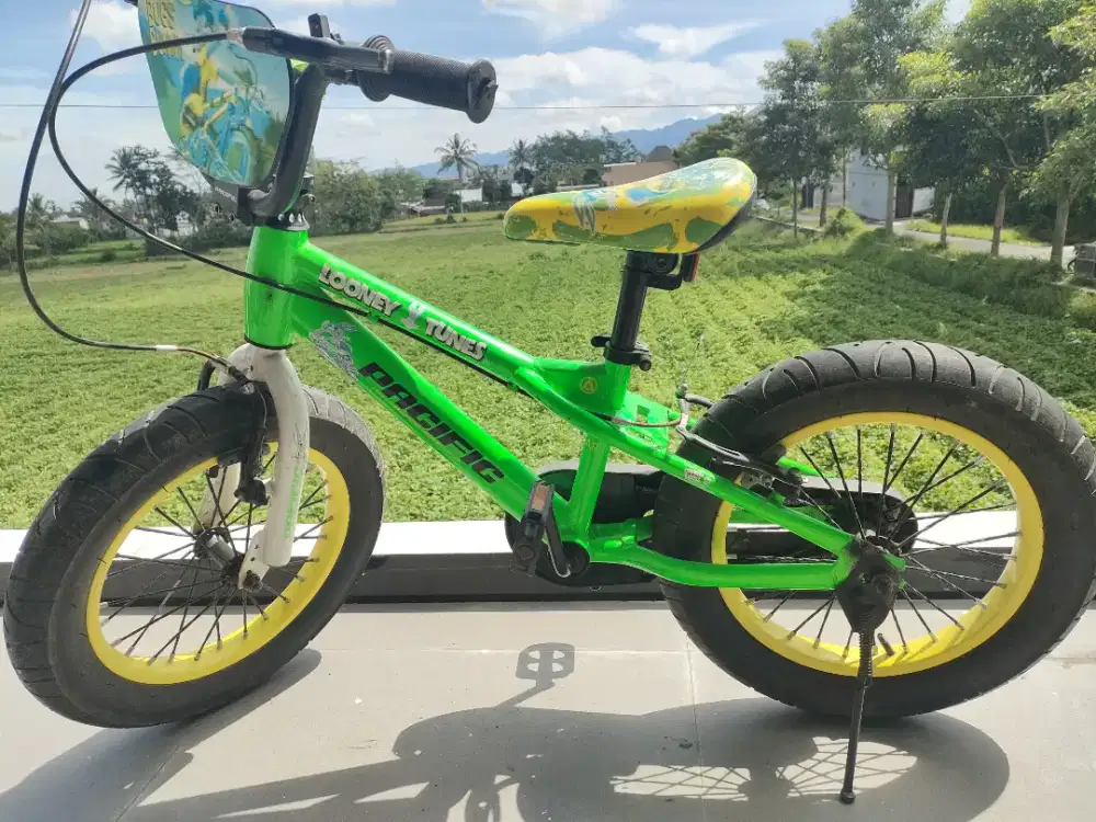 sepeda anak pacific like new 16 inch