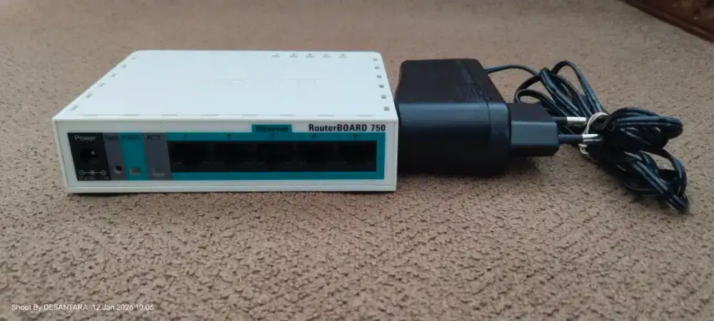Mikrotik RB 750